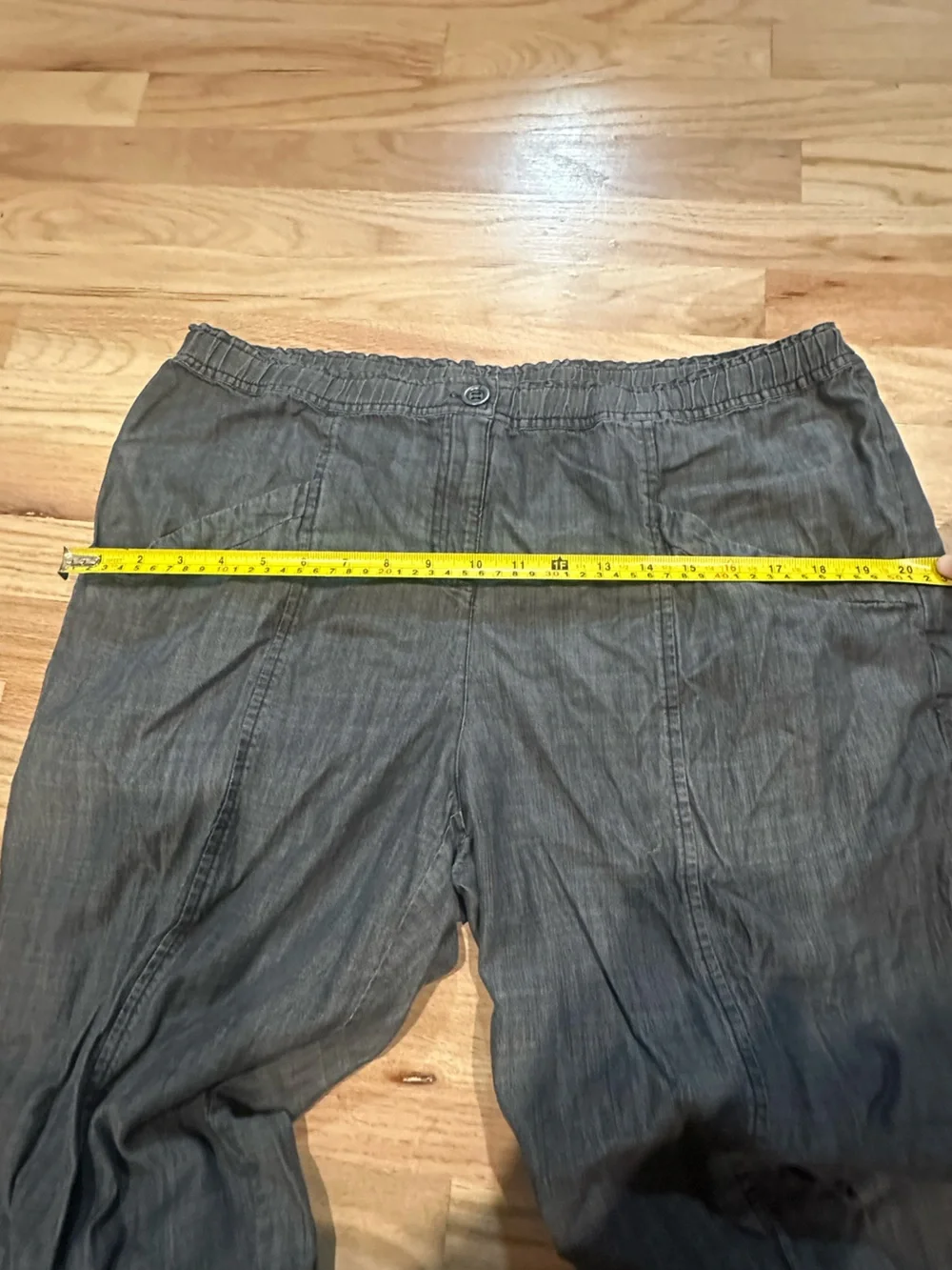 Eileen Fisher grey chambray crop/capri organic cotton and Lyocell coastal pant